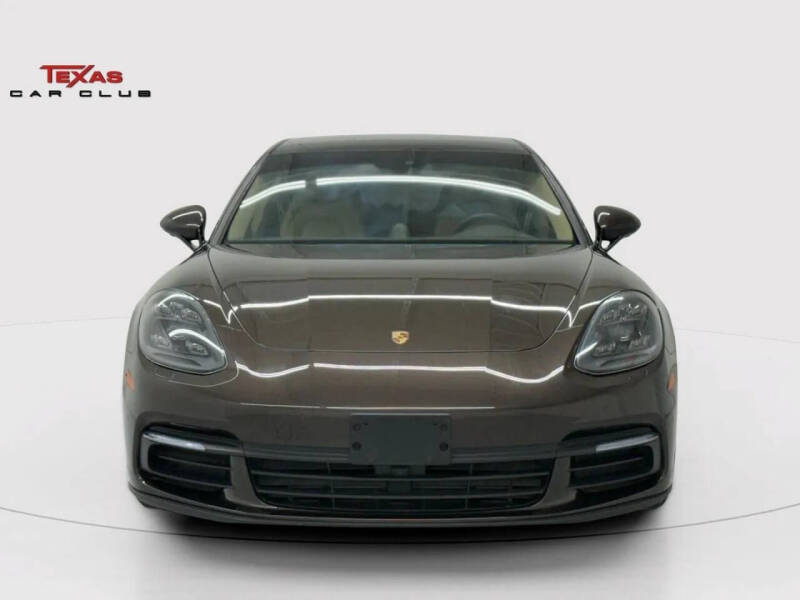2020 Porsche Panamera