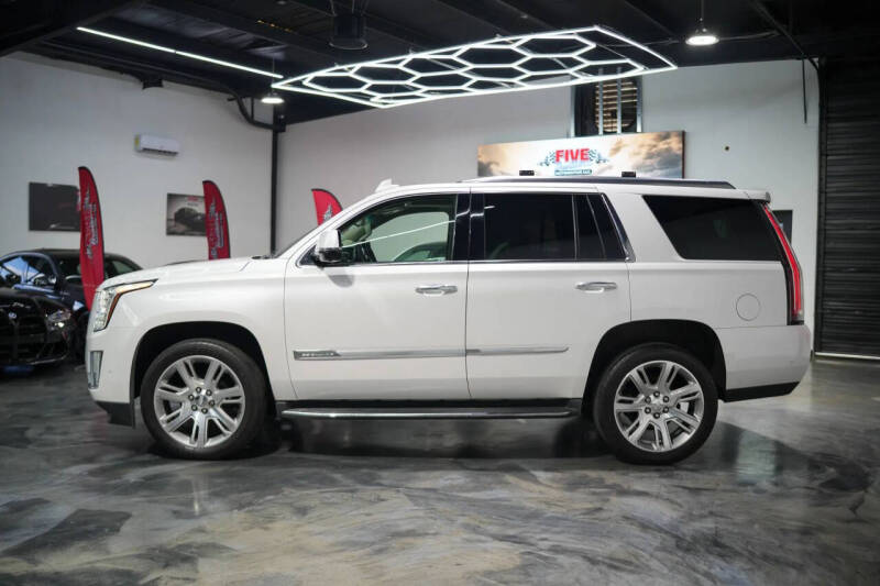 2018 Cadillac Escalade Luxury