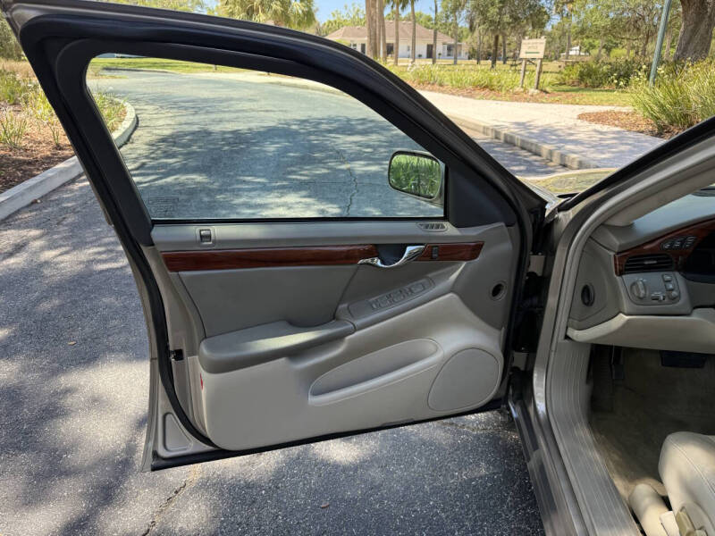 2003 Cadillac DeVille