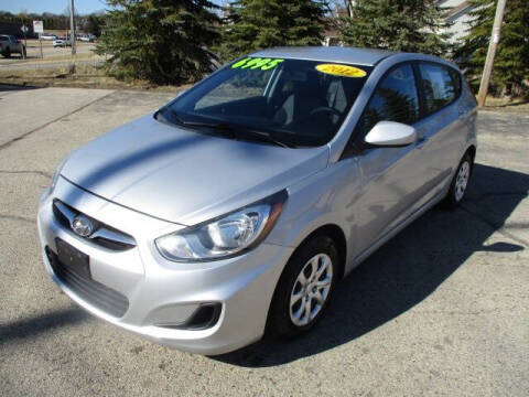 2012 Hyundai Accent for sale at Richfield Car Co in Hubertus WI