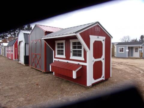  6 x 8 chicken coop for sale at Extra Sharp Autos in Montello WI