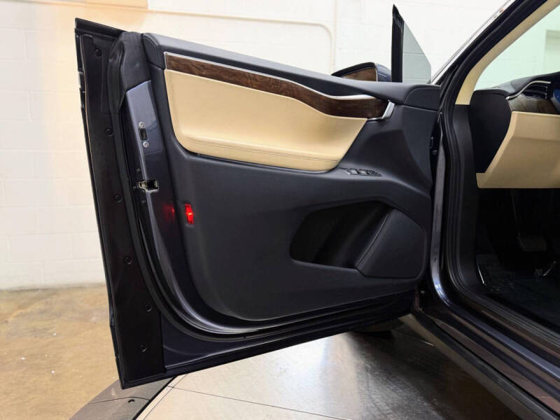 2017 Tesla Model X 75D