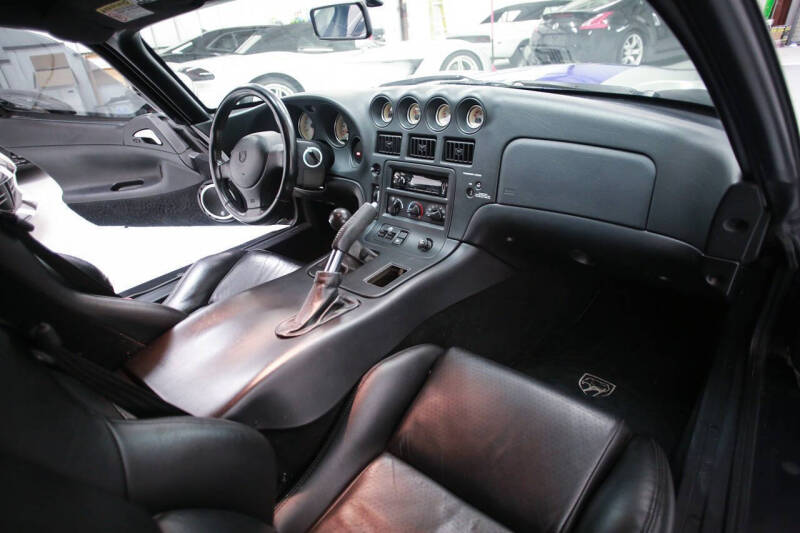 1999 Dodge Viper GTS
