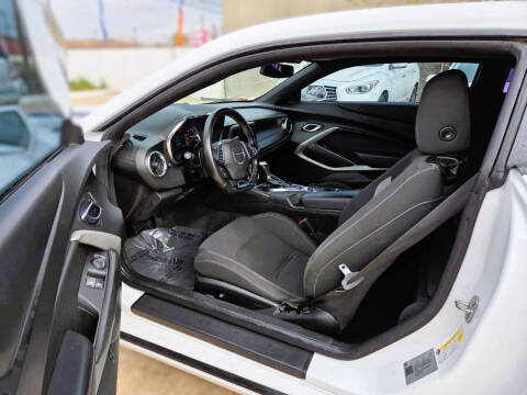 2019 Chevrolet Camaro LS