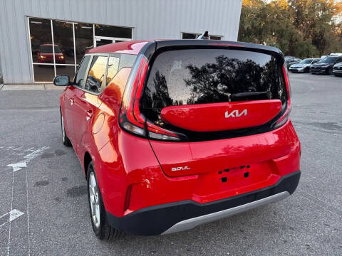 2023 Kia Soul LX