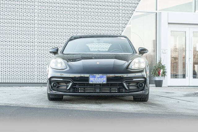 2023 Porsche Panamera 4