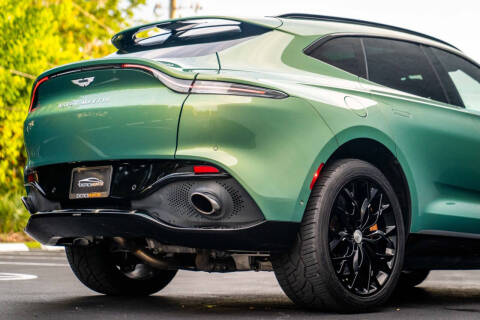 2021 Aston Martin DBX