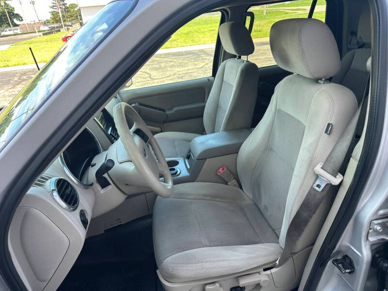 2007 Ford Explorer Sport Trac XLT