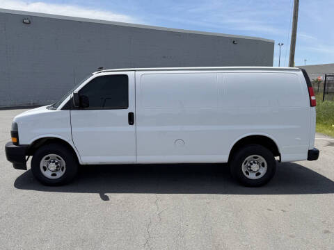 2020 Chevrolet Express 2500