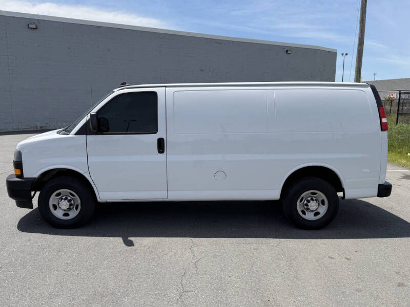 2020 Chevrolet Express 2500