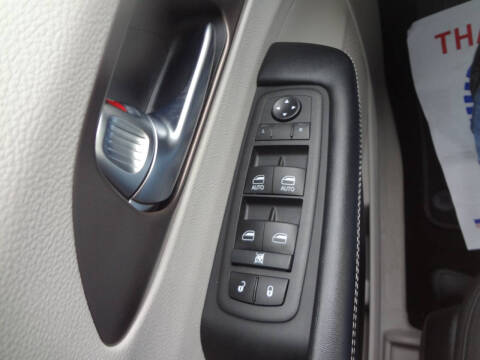 2021 Chrysler Voyager LX