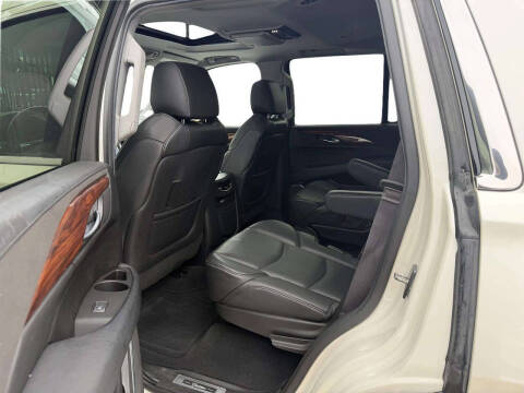 2015 Cadillac Escalade Luxury