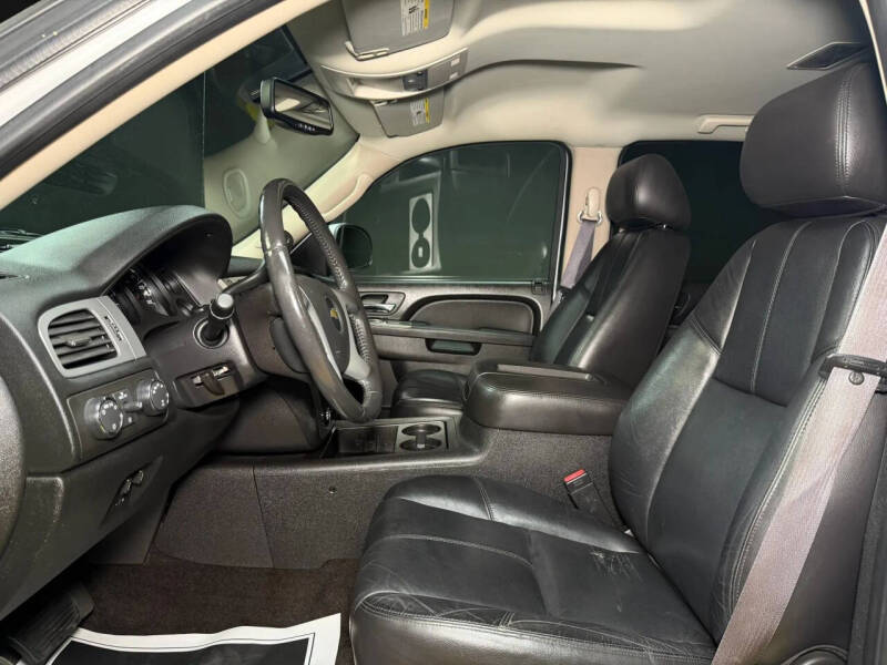 2011 Chevrolet Avalanche LT