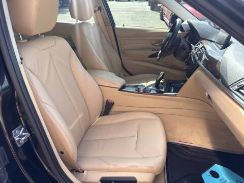 2014 BMW 3 Series 328i