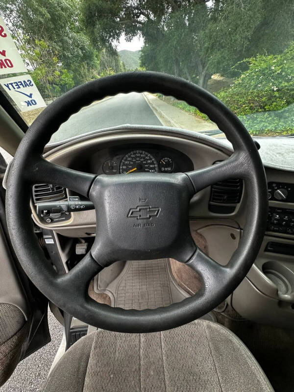 2000 Chevrolet Astro