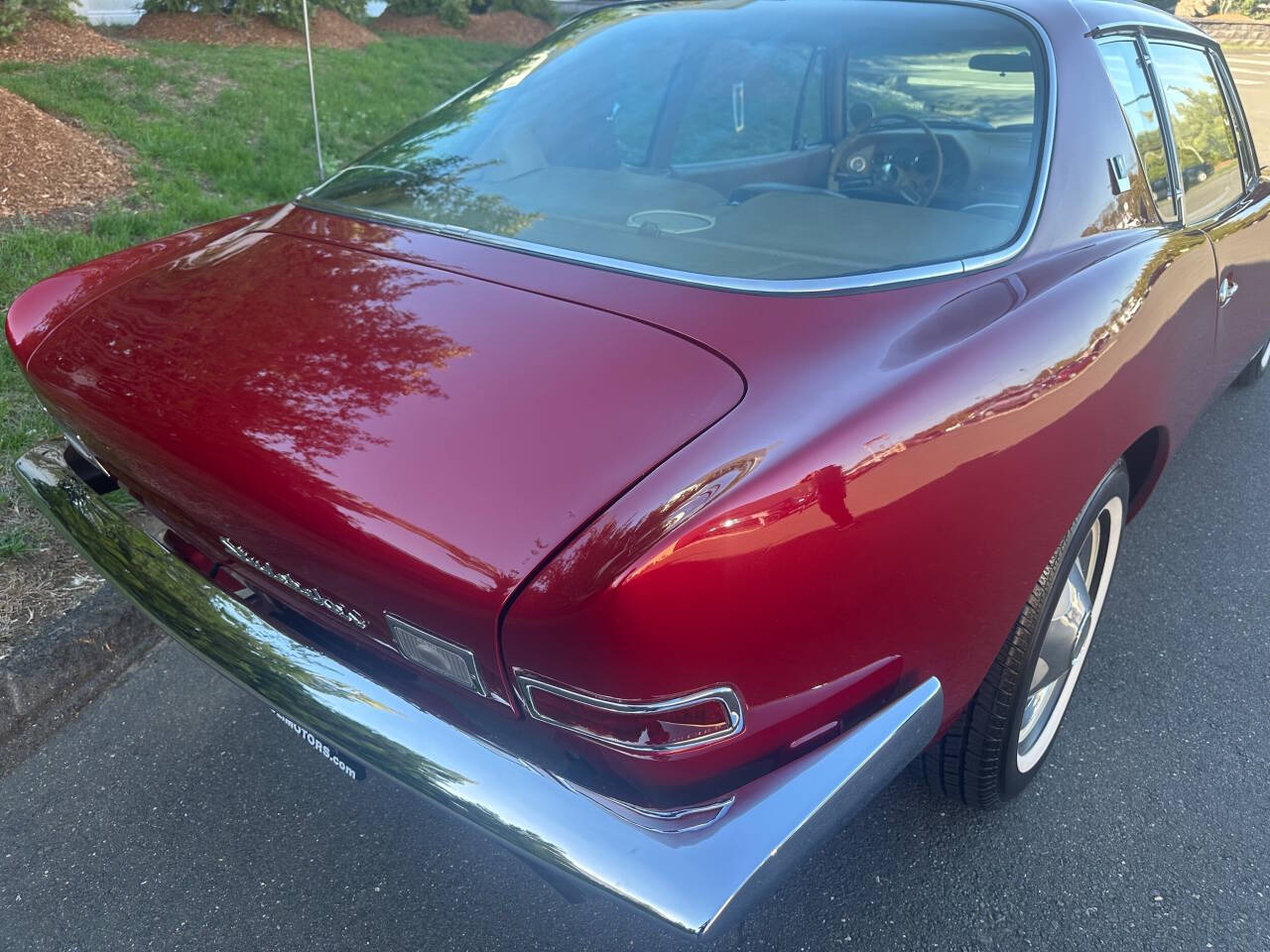 1963 Studebaker Avanti 9