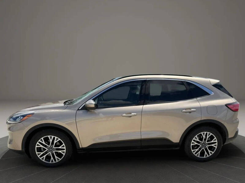 2020 Ford Escape SEL