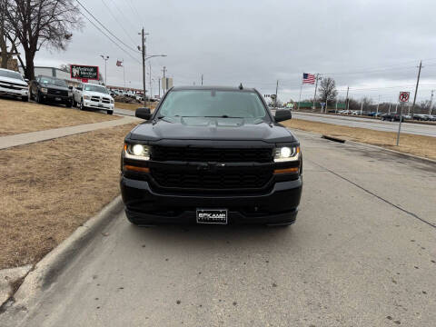 2018 Chevrolet Silverado 1500 Custom