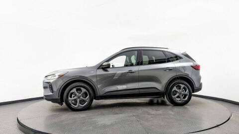 2025 Ford Escape ST-Line Select