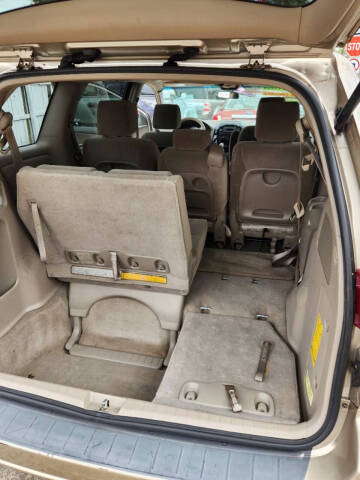 2004 Toyota Sienna