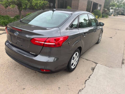 2016 Ford Focus S