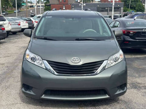 2014 Toyota Sienna