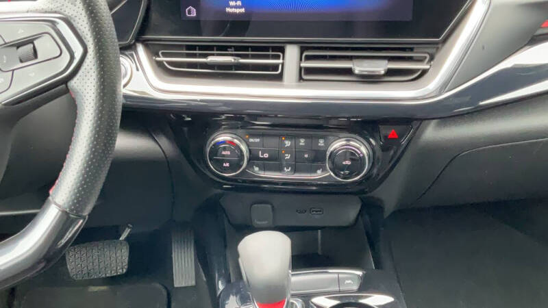 2024 Chevrolet Trax RS
