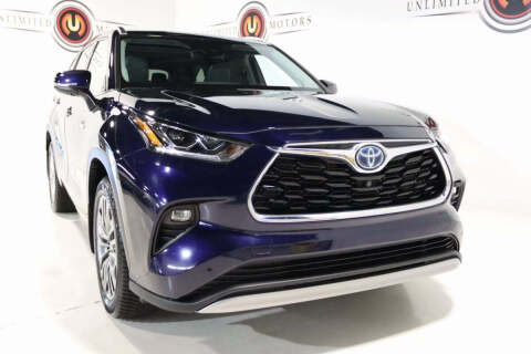 2021 Toyota Highlander Hybrid Platinum