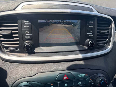 2019 Kia Sorento L