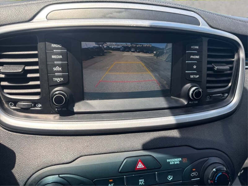2019 Kia Sorento L