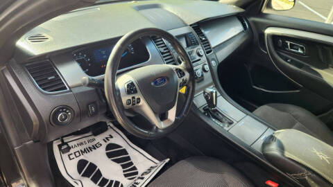 2014 Ford Taurus SEL