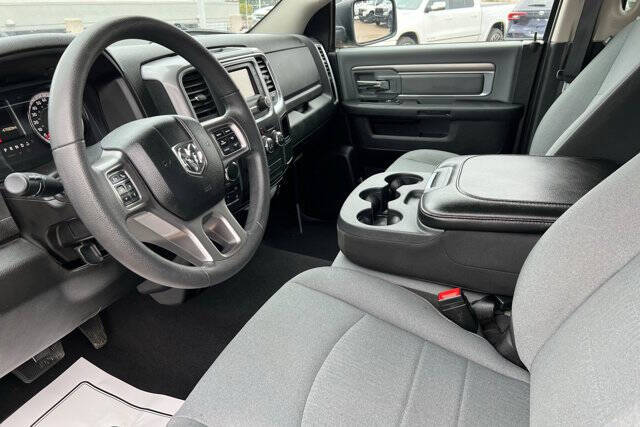 2024 RAM 1500 Classic SLT