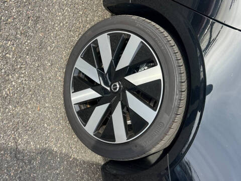 2024 Volvo S90 Recharge T8 Ultimate