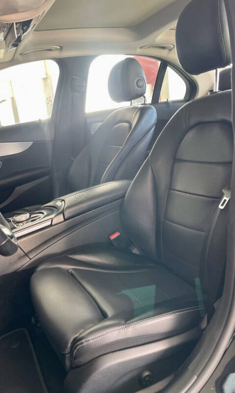 2018 Mercedes-Benz C-Class C 300