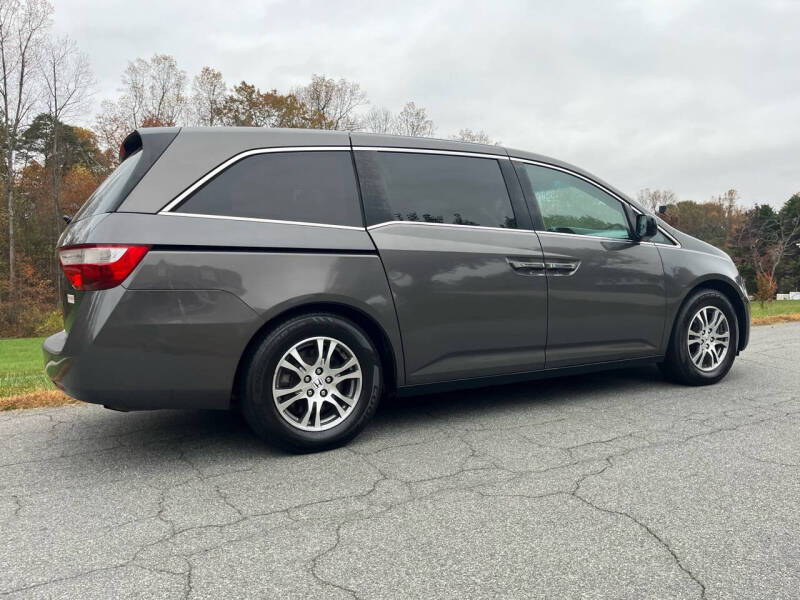 2012 Honda Odyssey EX-L photo 10