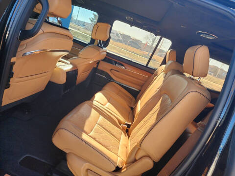 2023 Jeep Grand Wagoneer Series III