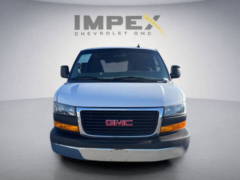 2022 GMC Savana 2500