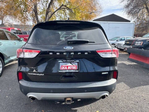 2020 Ford Escape Titanium