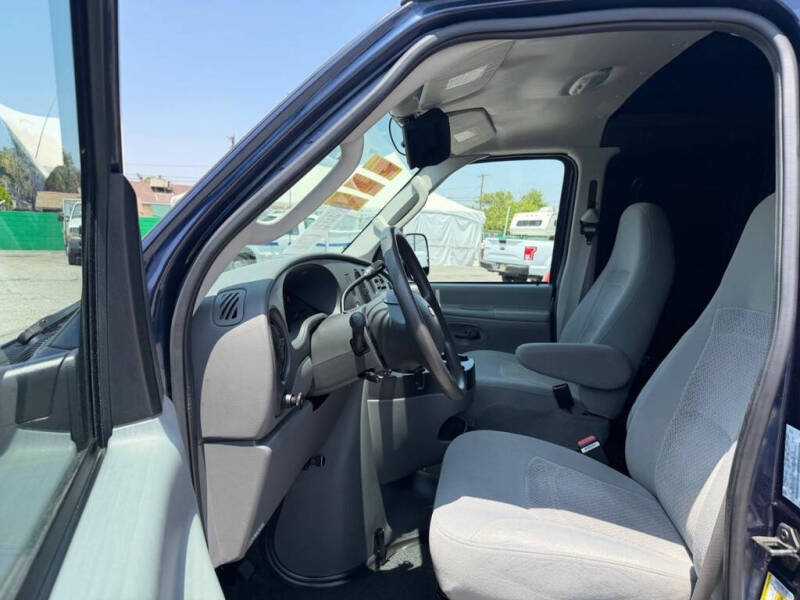 2006 Ford E-Series E-150