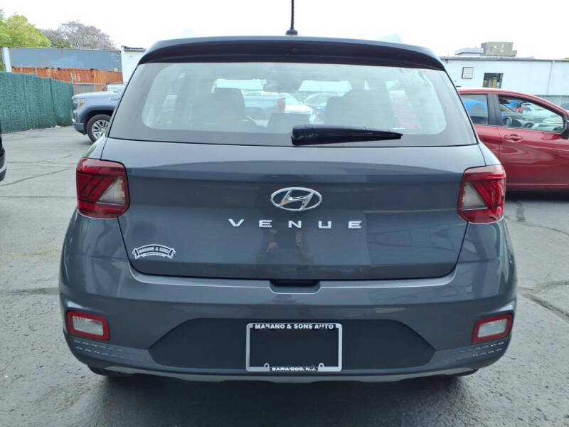 2025 Hyundai Venue Limited