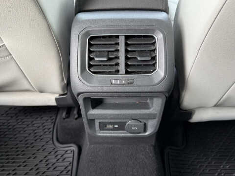 2018 Volkswagen Tiguan 2.0T SEL Premium