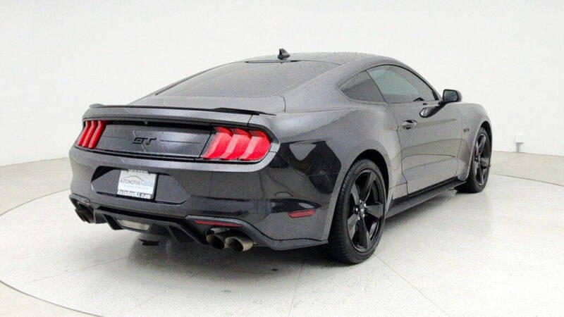 2022 Ford Mustang