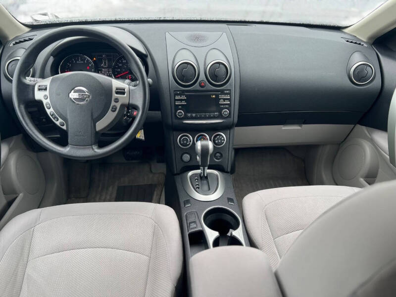 2013 Nissan Rogue S
