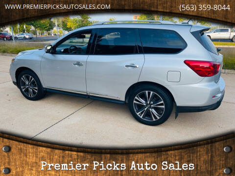 2017 Nissan Pathfinder for sale at Premier Picks Auto Sales in Bettendorf IA