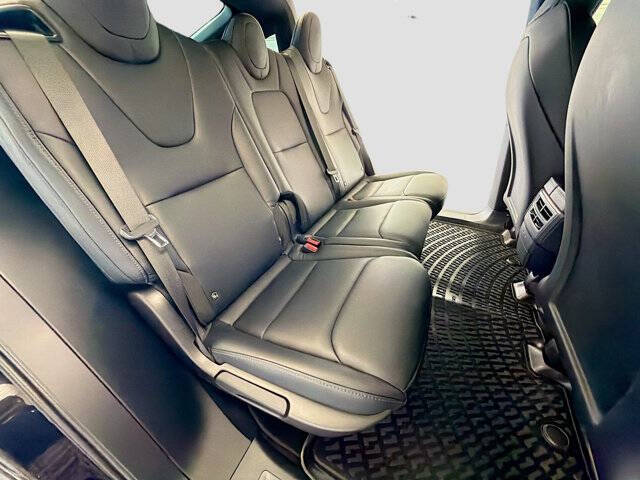 2020 Tesla Model X Long Range