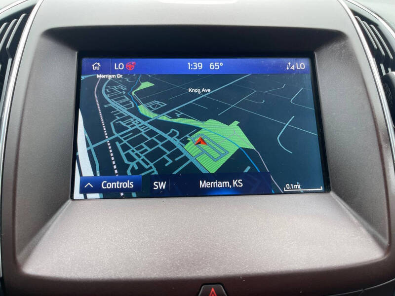 2020 Ford Edge Titanium