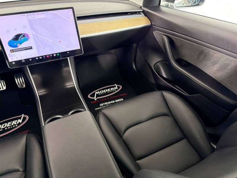2019 Tesla Model 3 Standard Range Plus