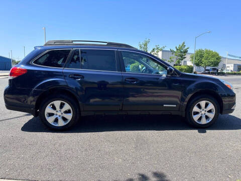 2012 Subaru Outback 2.5i Premium