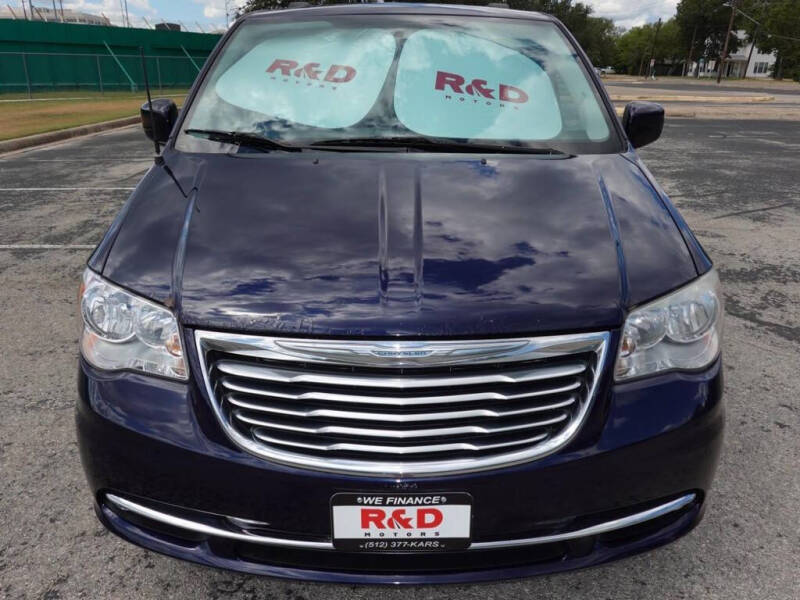 2014 Chrysler Town and Country Touring