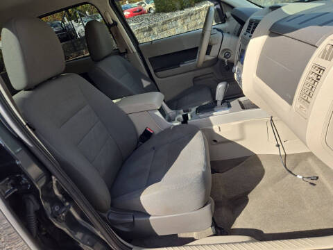 2009 Ford Escape XLT